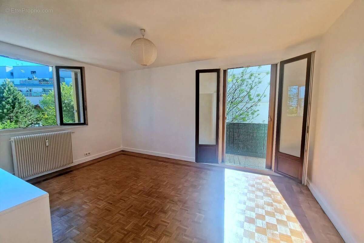 Appartement à NOISY-LE-SEC