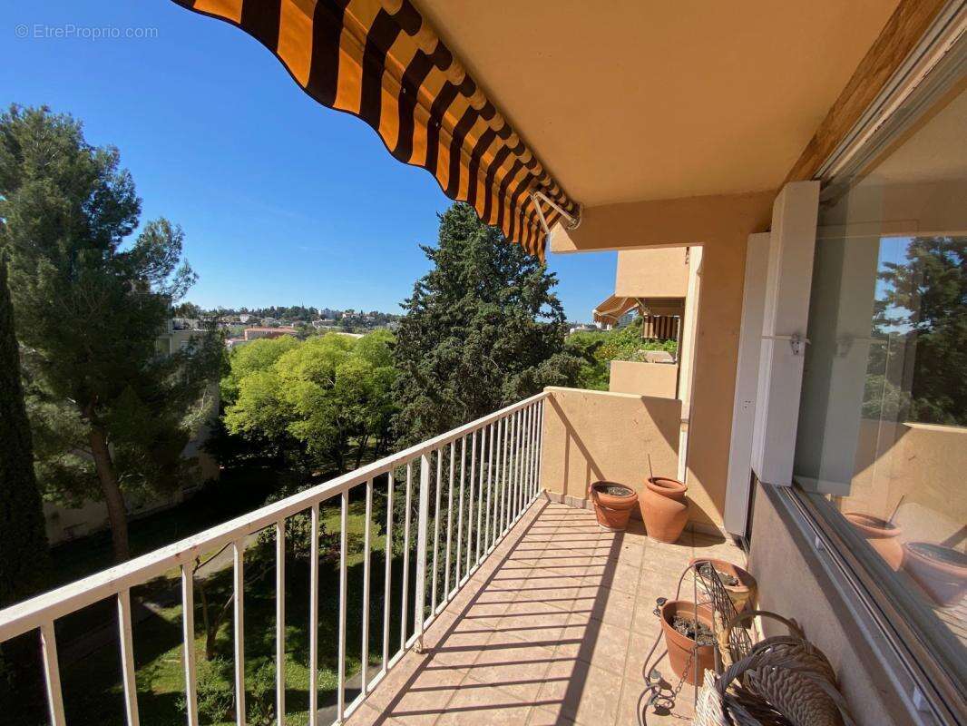 Appartement à NIMES