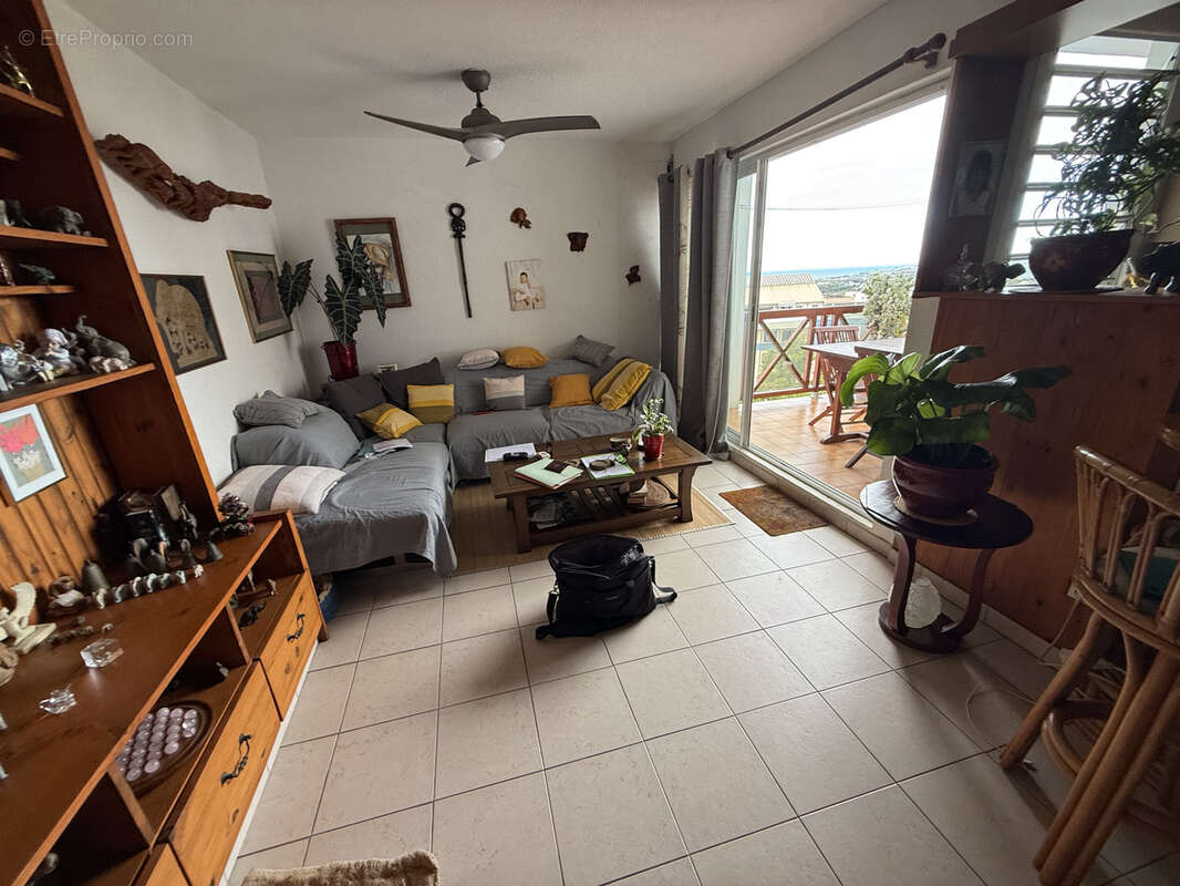 Appartement à SAINT-DENIS