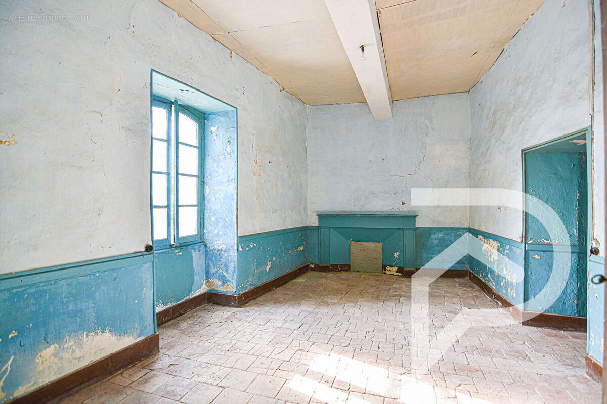 Maison à TOURRENQUETS