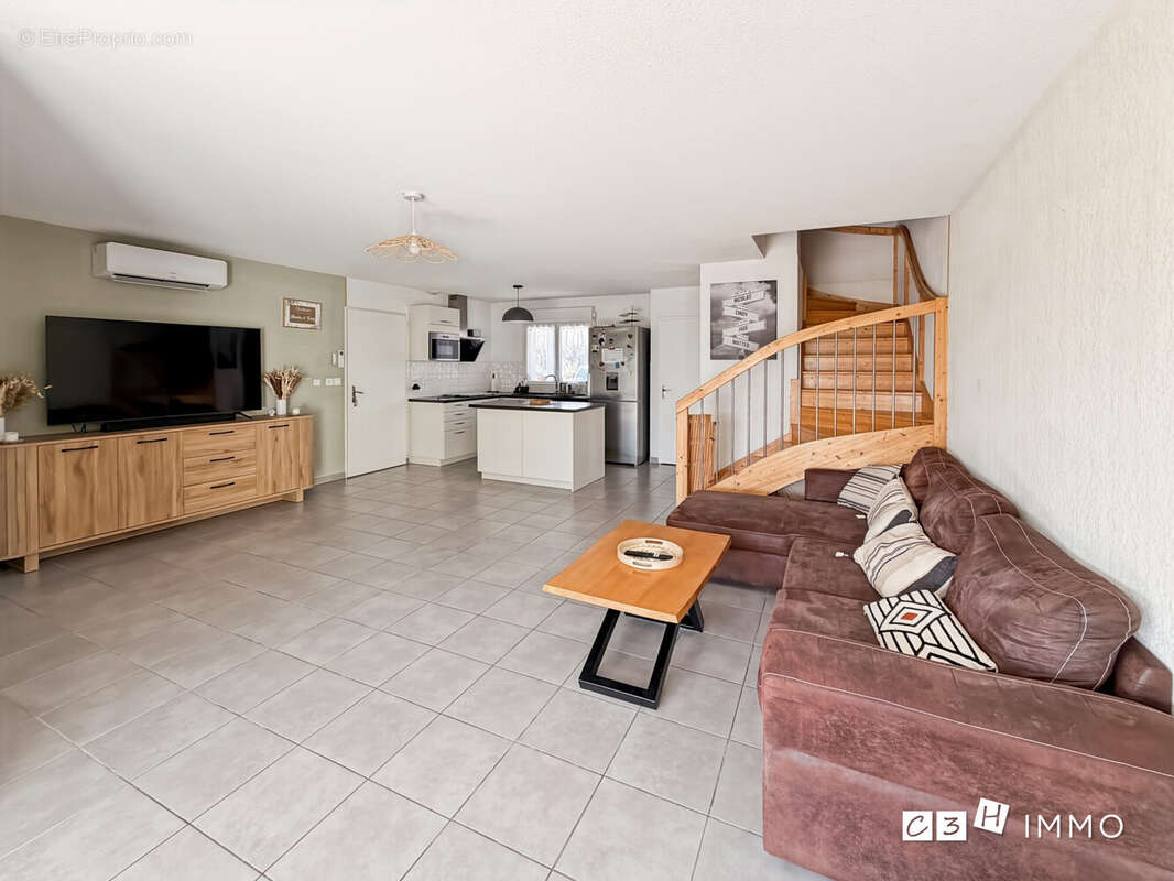 Maison 103 m² à Lherm  - photo 6
