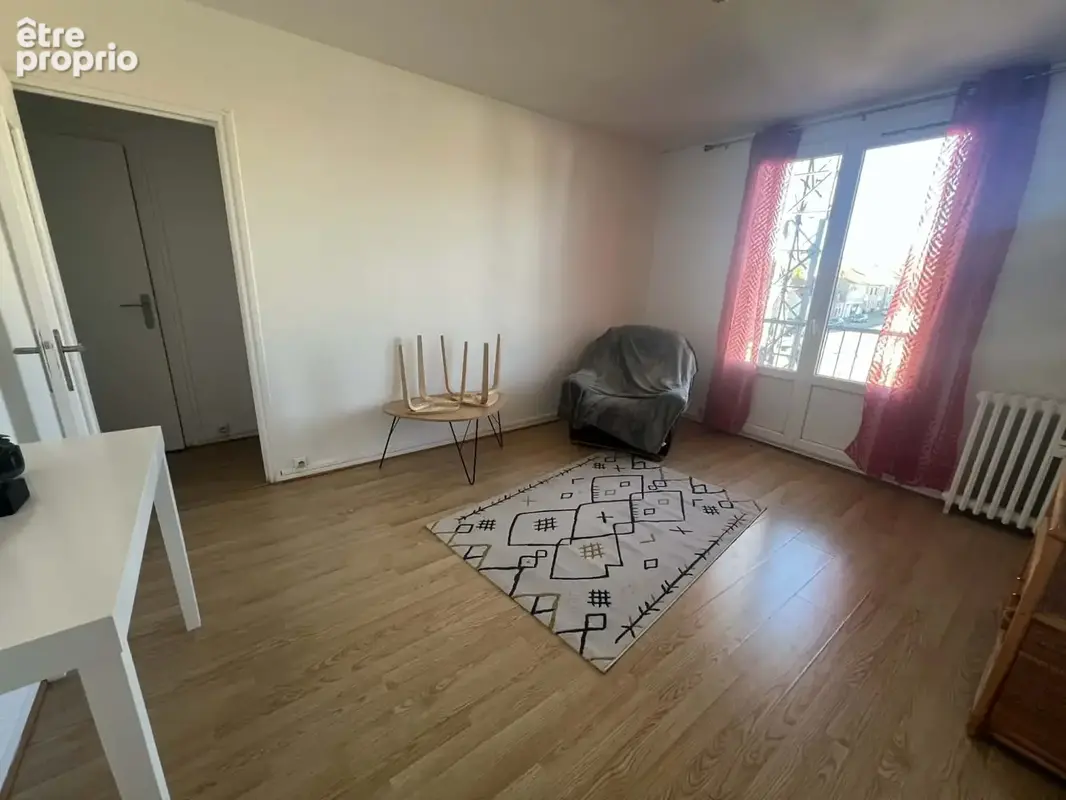 Appartement 58 m² à Montlucon  - photo 8