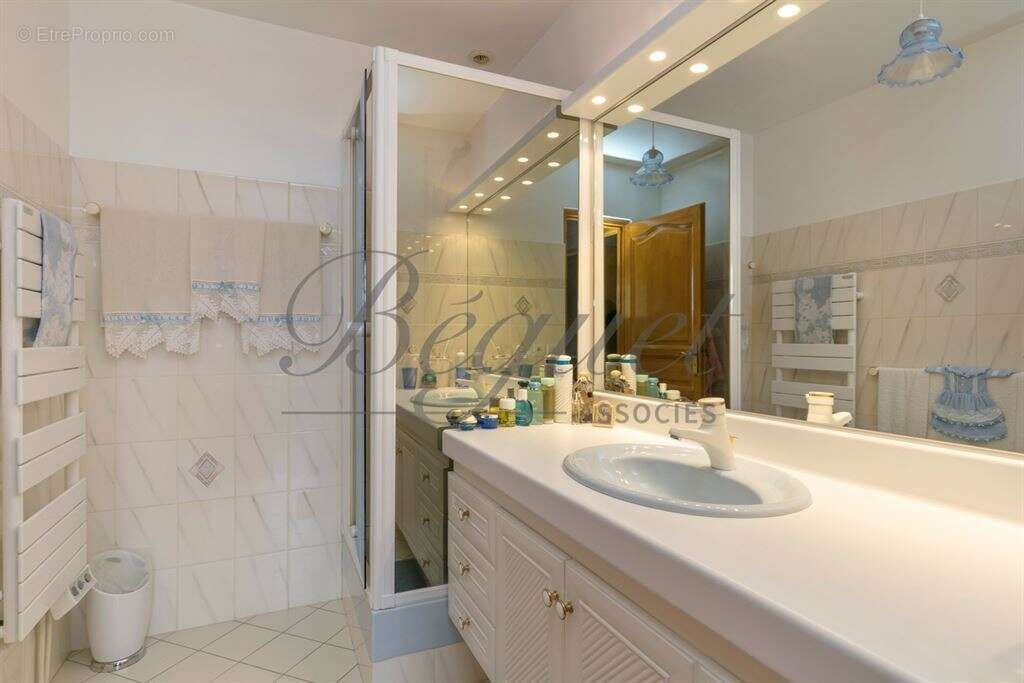 Maison à BOURG-LA-REINE