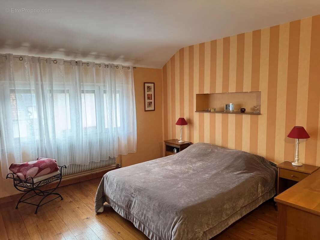 Maison à BOVES