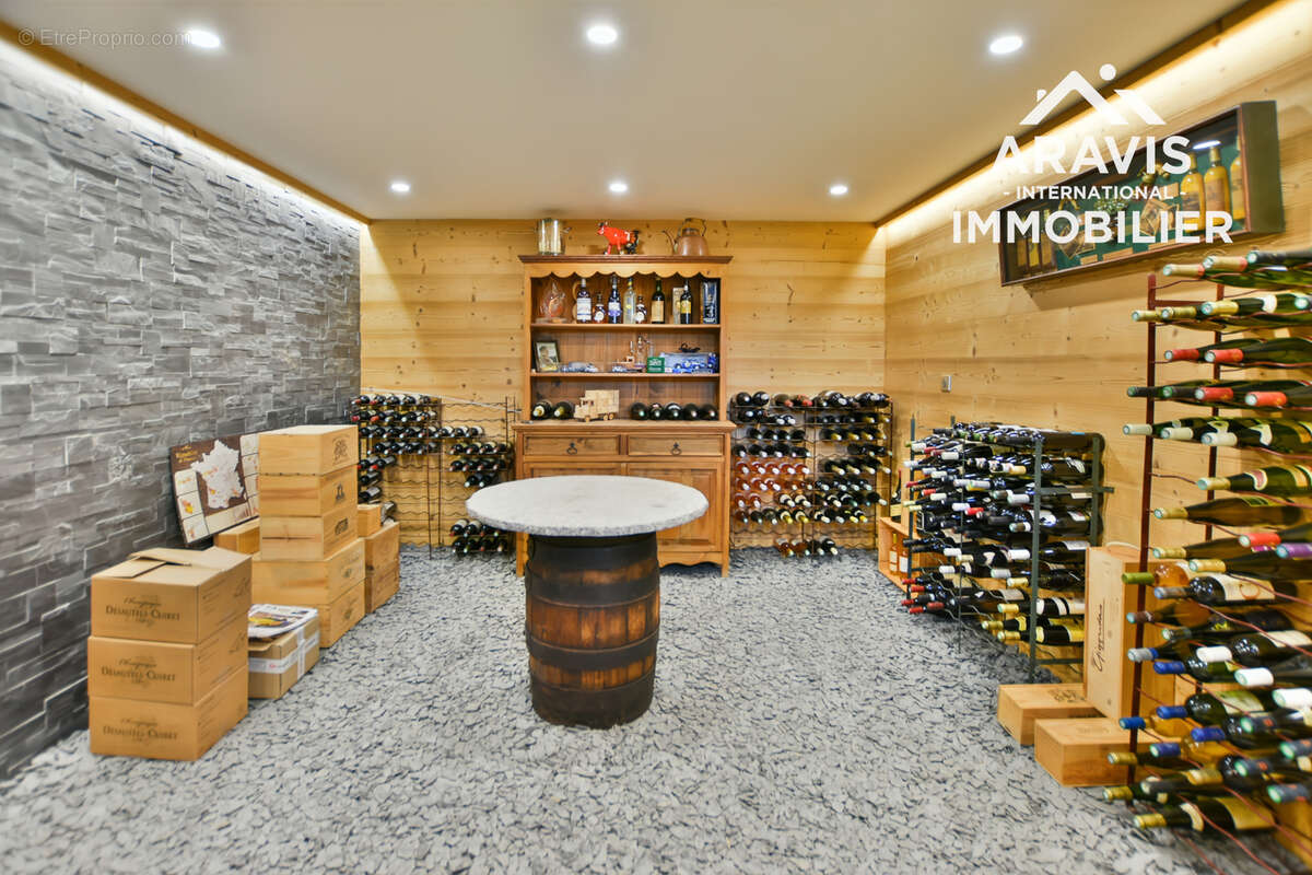 Maison à ARACHES-LA-FRASSE