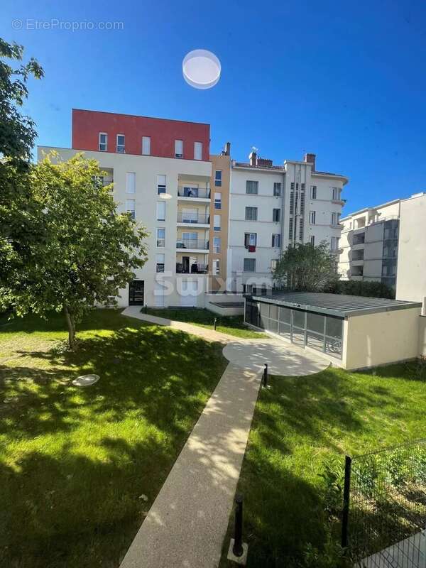 Appartement à VENISSIEUX