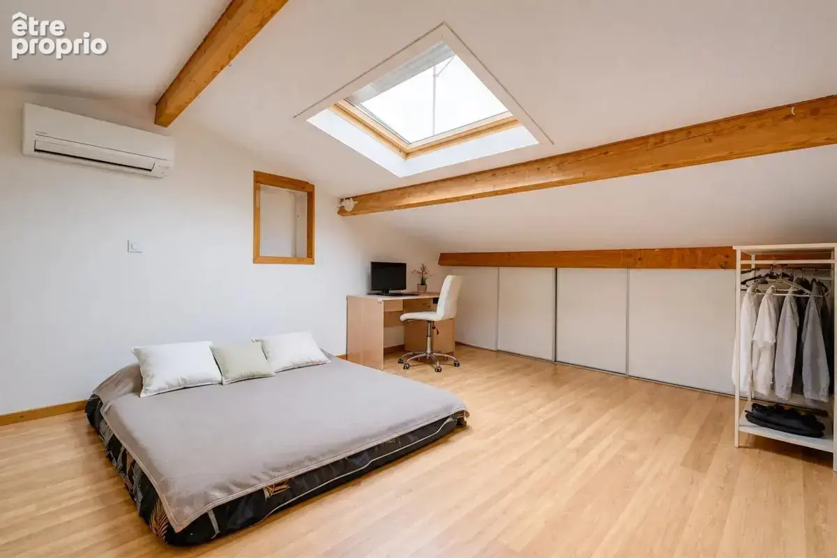 Maison de 7 pièces de 148 m² à Villefranche-sur-Saône - photo 18