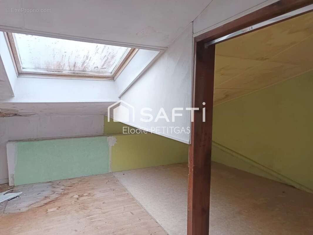 Photo 8 - Maison à MERVENT