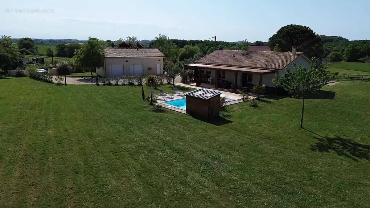 Maison à LOUSSOUS-DEBAT