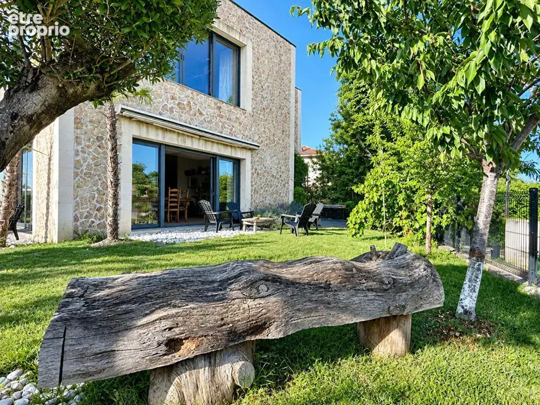 Vente Maison 240m2 FLOIRAC (33270) - photo 4
