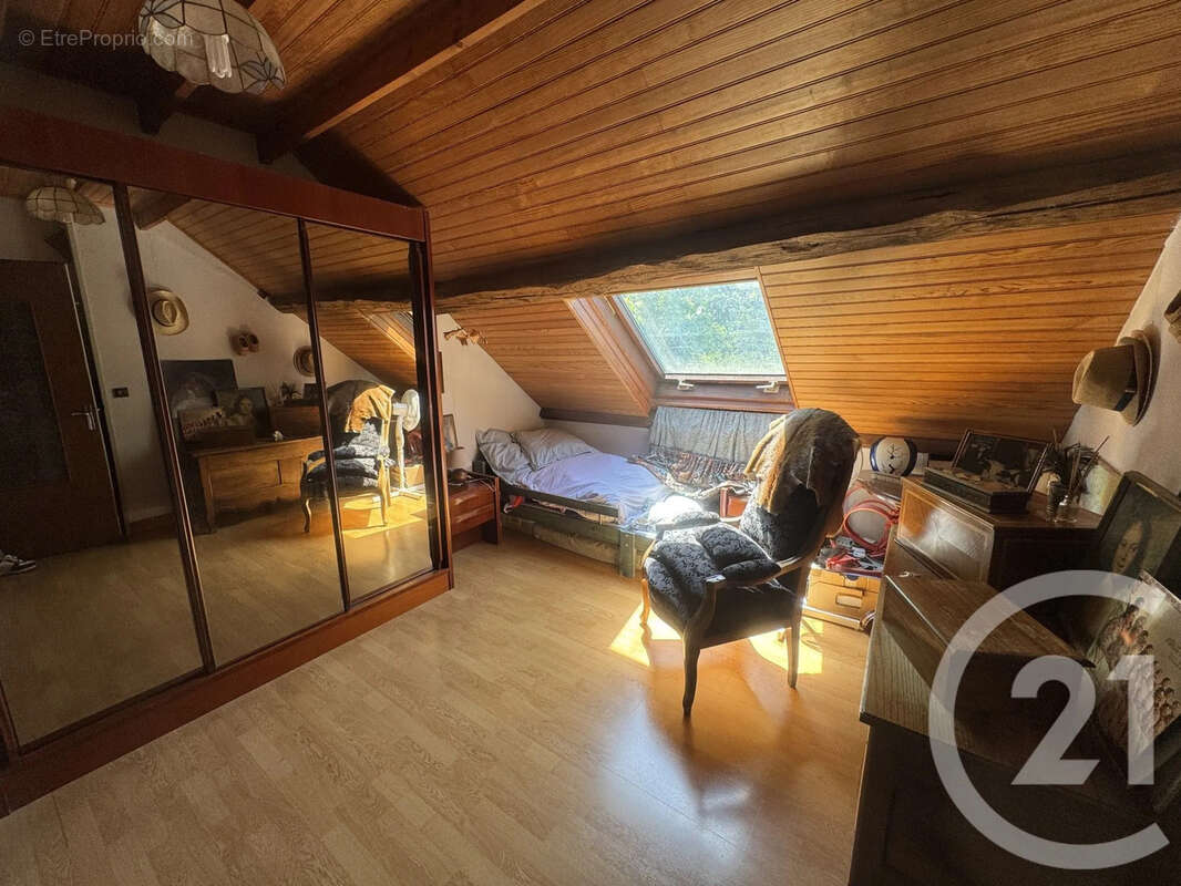 Maison à FLEZ-CUZY