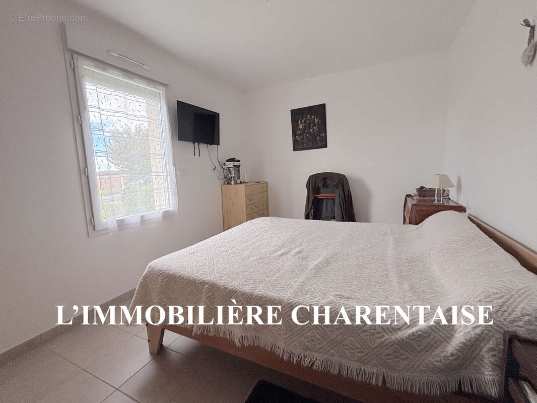 Maison à CORME-ECLUSE