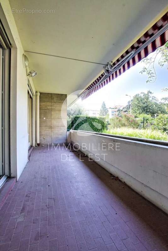 Appartement à LYON-8E