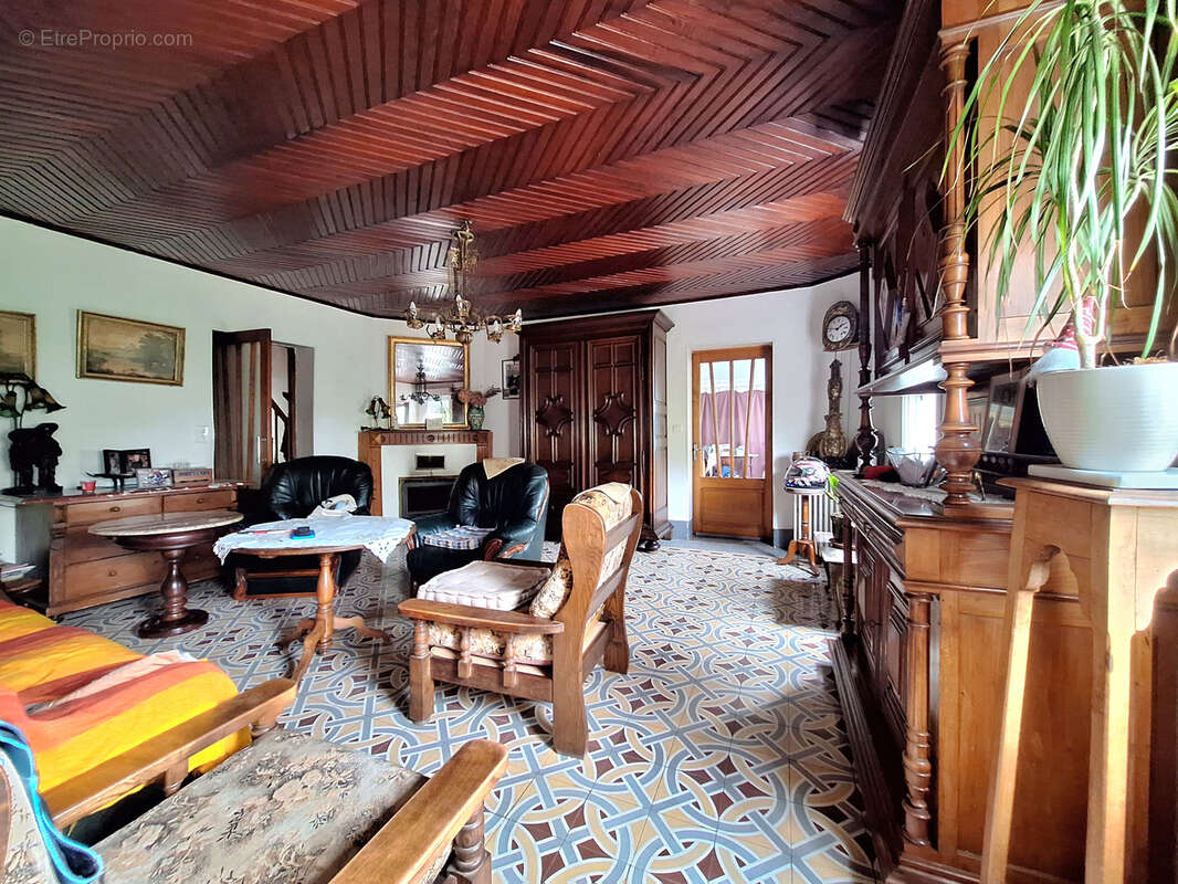 Maison à PUYLAURENS