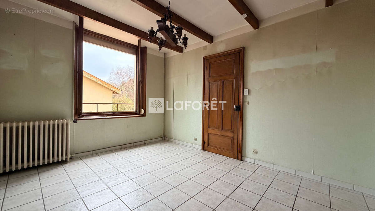 Maison à LES ISLETTES