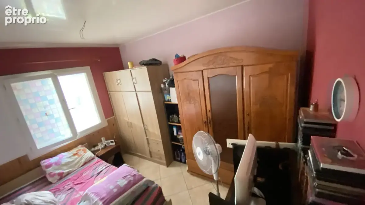A Saint-André, Maison F5 de 101m2 plus varangue, cuisine extérieure, dépendance .... - photo 17