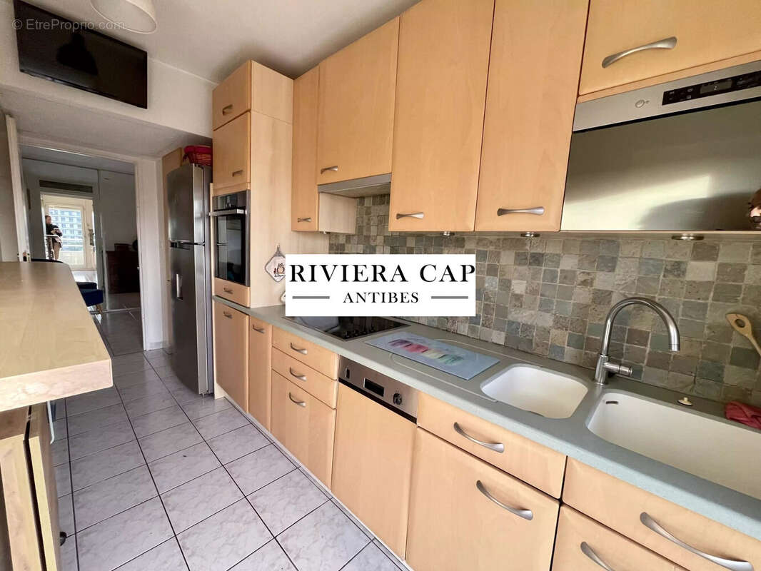Appartement 79 m² à Antibes  - photo 7