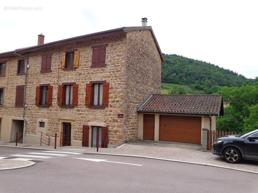 Photo 1 - Maison à CHAMBOST-ALLIERES