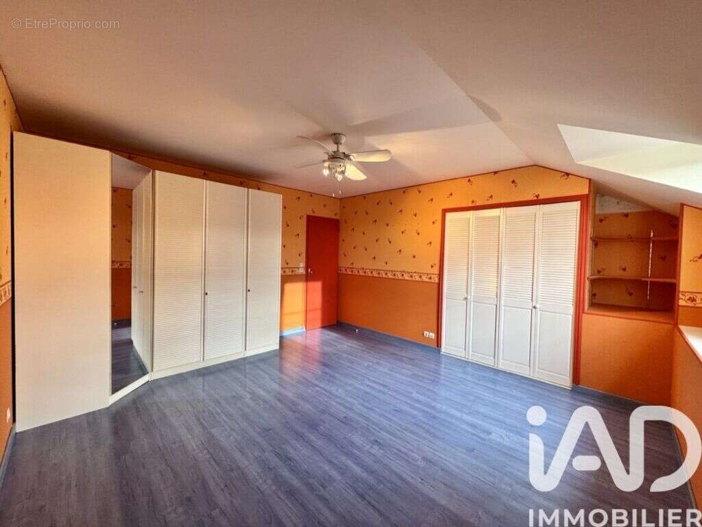 Maison 162 m² à Pouant  - photo 8