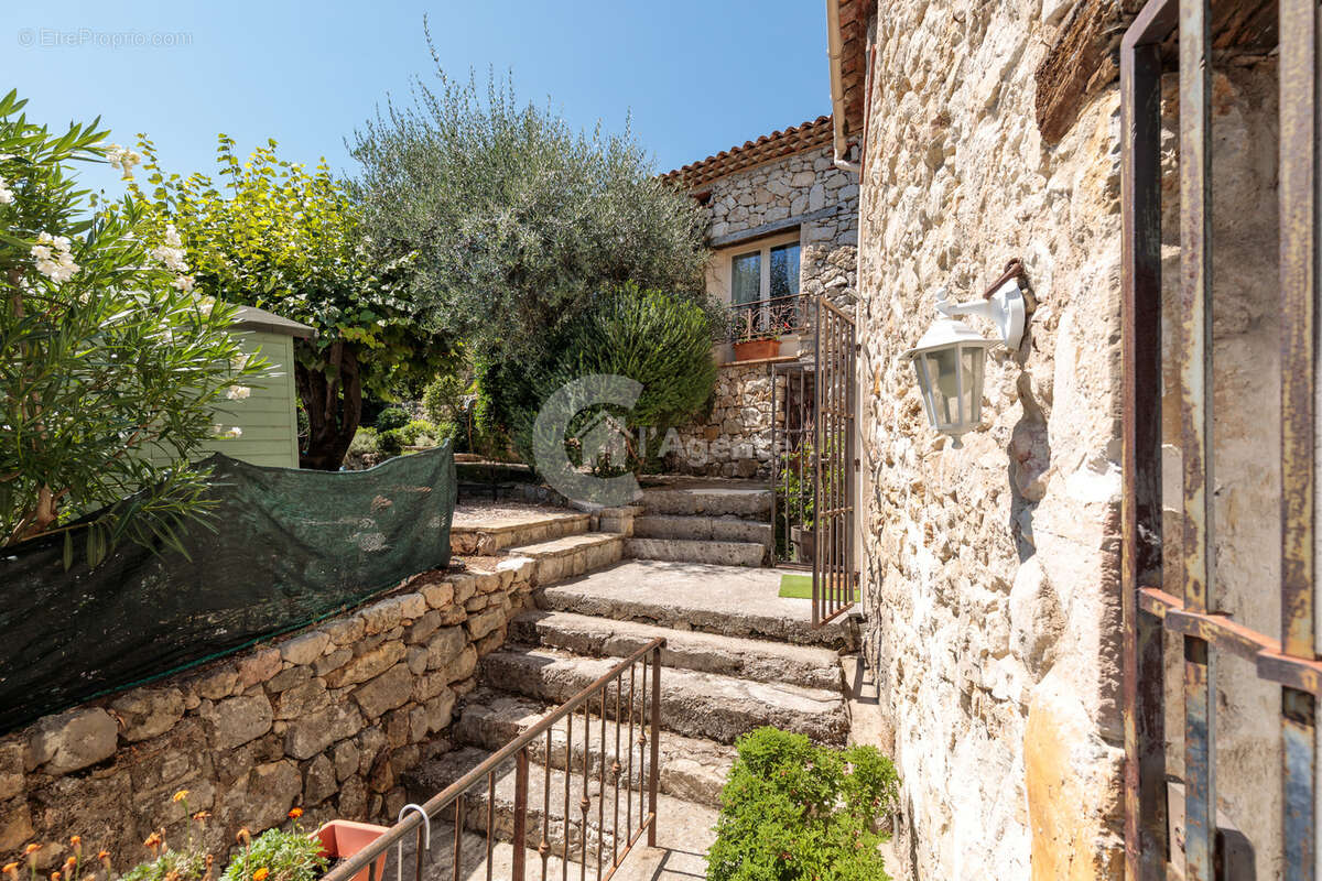 Maison à LE BAR-SUR-LOUP