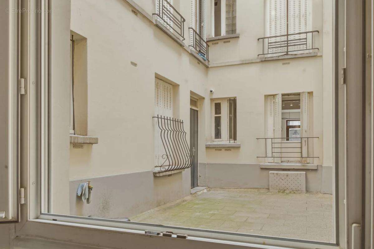 Studio de 1 pièce de 16 m² à Paris - photo 8