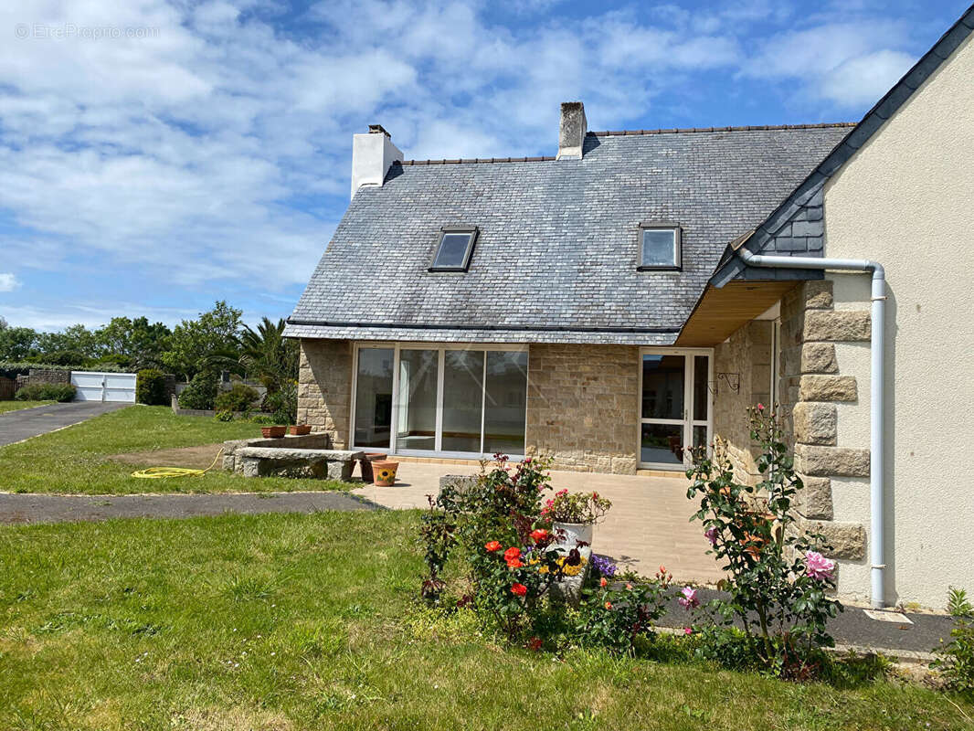 Maison à PLOUESCAT
