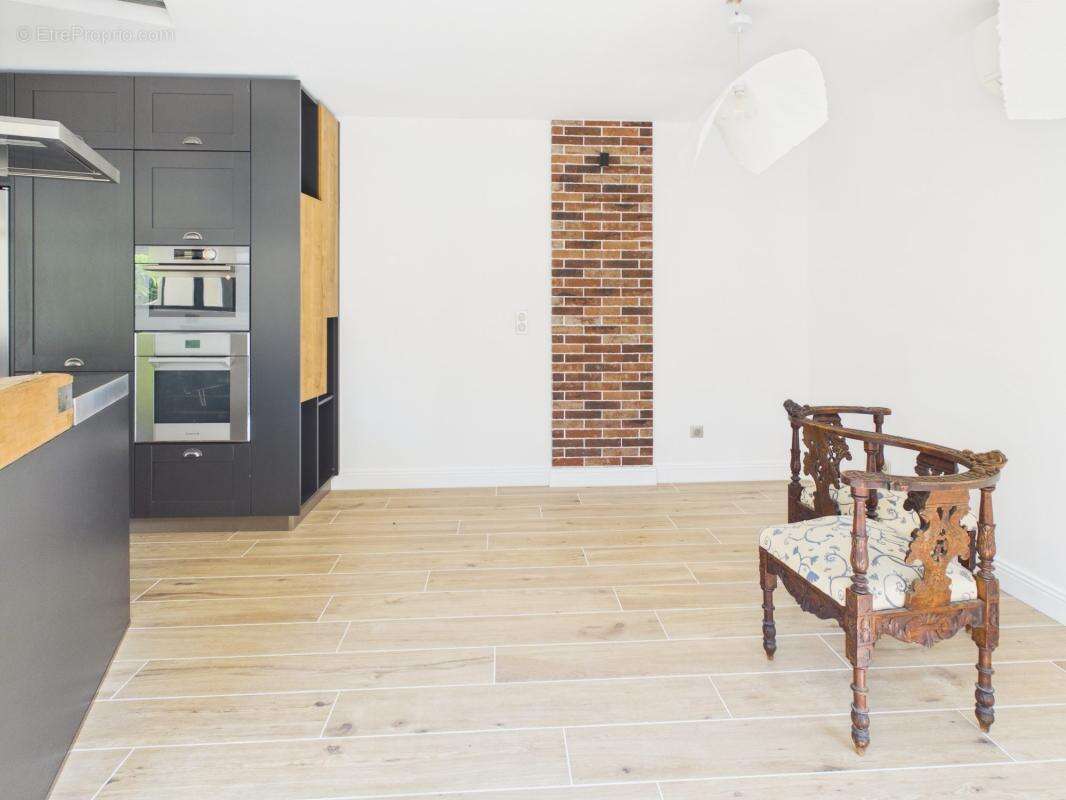 A vendre f4 avec terrasse parc cuneo d'ornano - photo 10