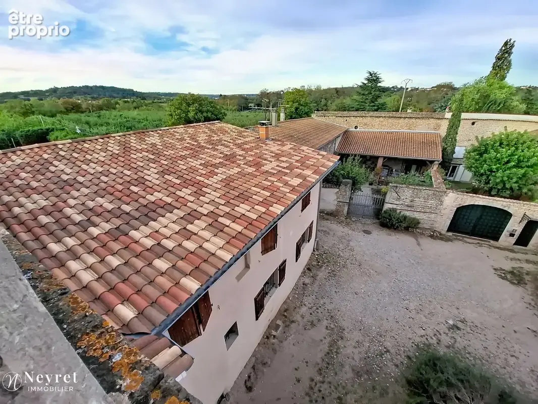 Rare, dans corps de logis du XVI e siècle, Maison de 191,64 m2, 4 chambres sur 832 m2 clos et arboré - photo 23