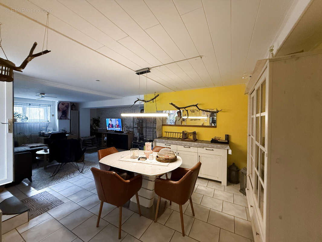 Appartement 2 pieces avec terrasse - photo 2