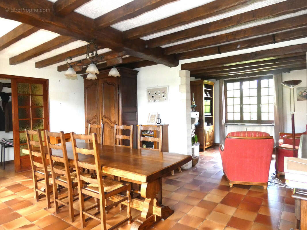 Maison à US