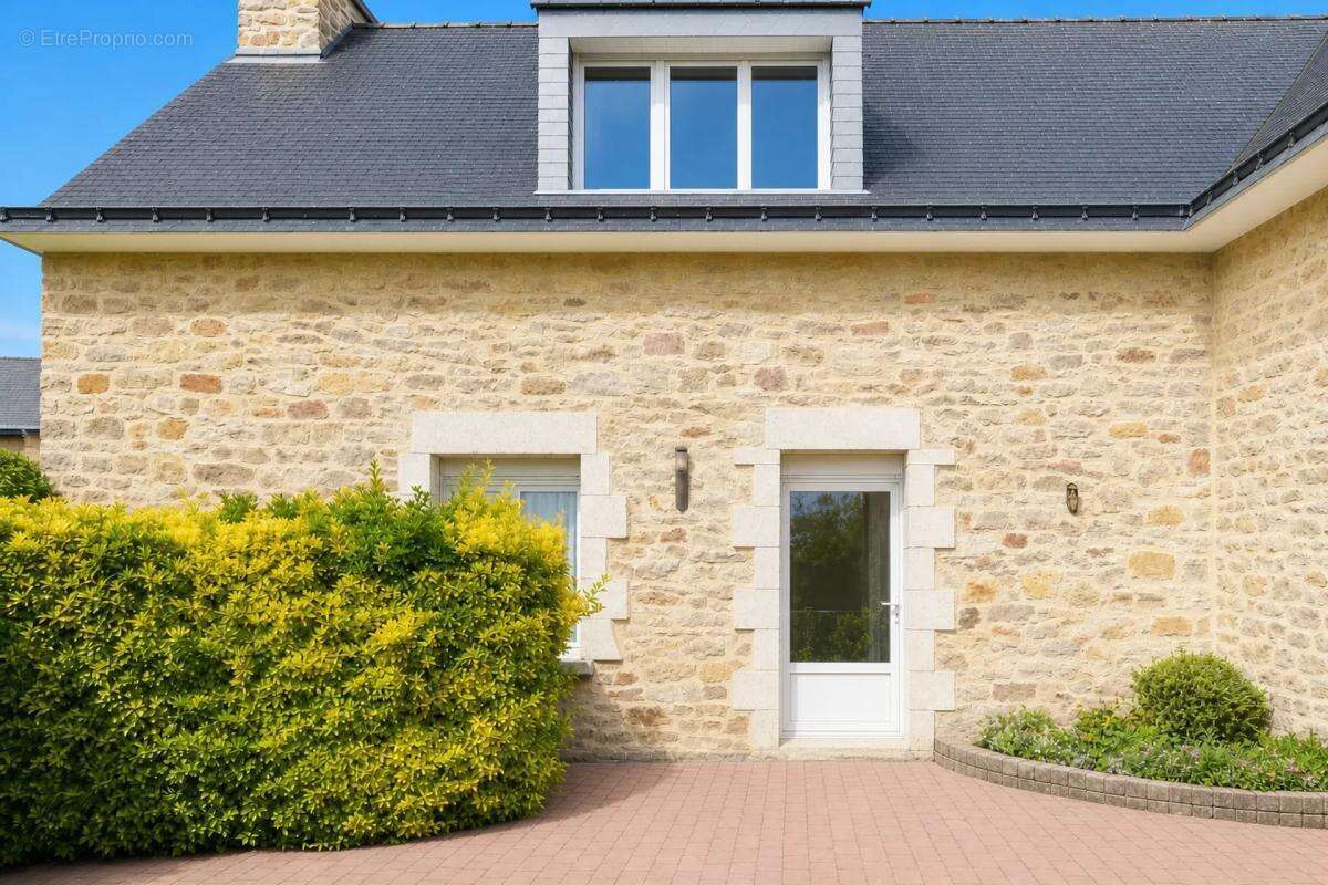 Maison à PLUMERGAT
