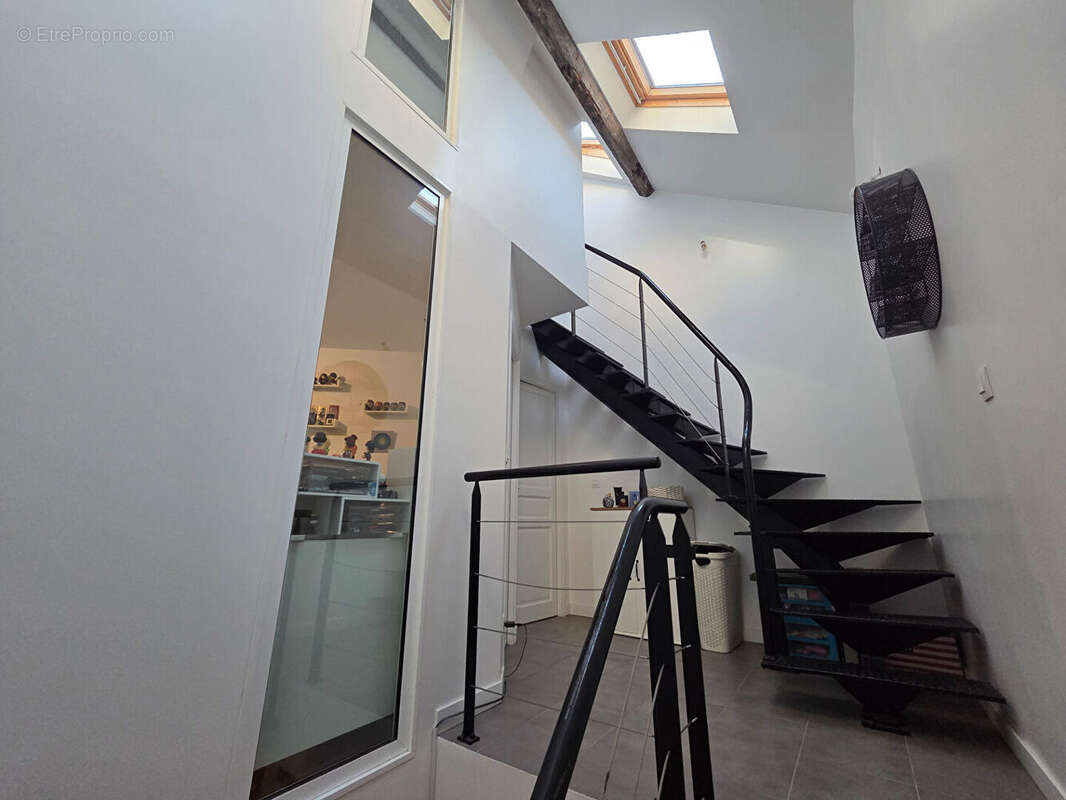 Appartement à VERRIERES-LE-BUISSON