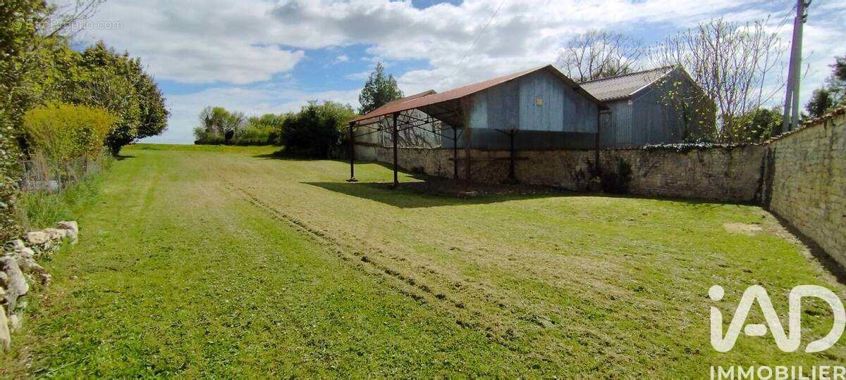 Photo 1 - Terrain à NERE