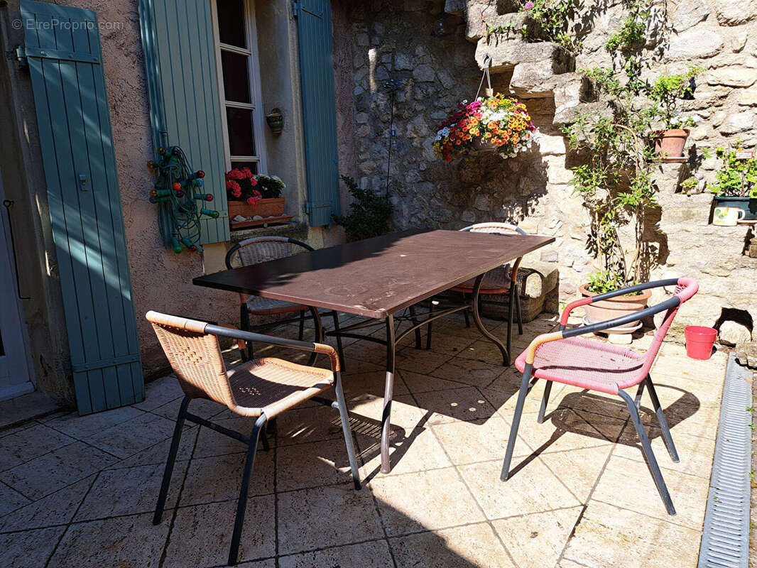 Maison à LE BARROUX
