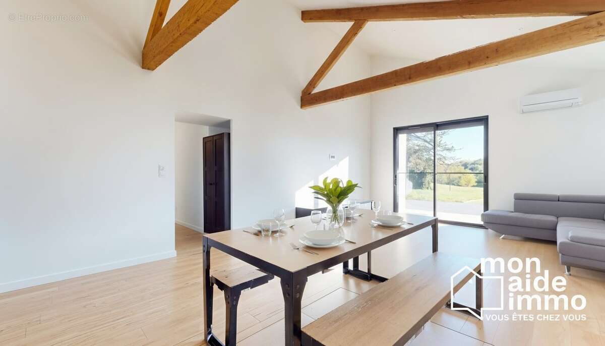 Maison à CARIGNAN-DE-BORDEAUX