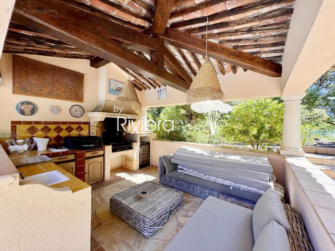 Maison à LA CROIX-VALMER
