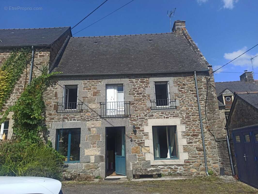 Maison à PLEUDIHEN-SUR-RANCE