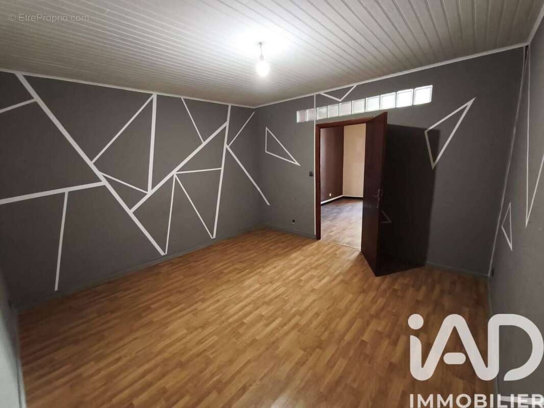 Maison 108 m² à Baix  - photo 7