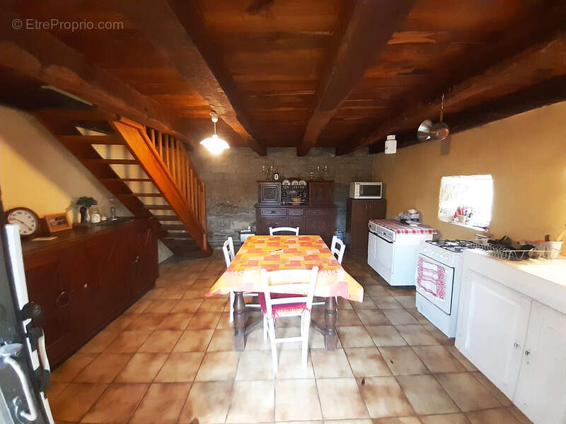 Maison à LARAMIERE
