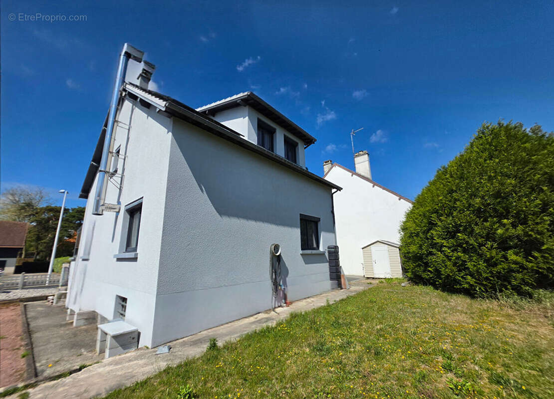 Maison à MERVILLE-FRANCEVILLE-PLAGE