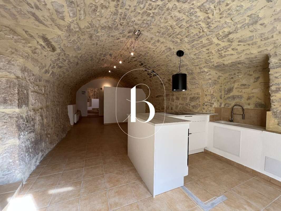 Appartement à VAGNAS
