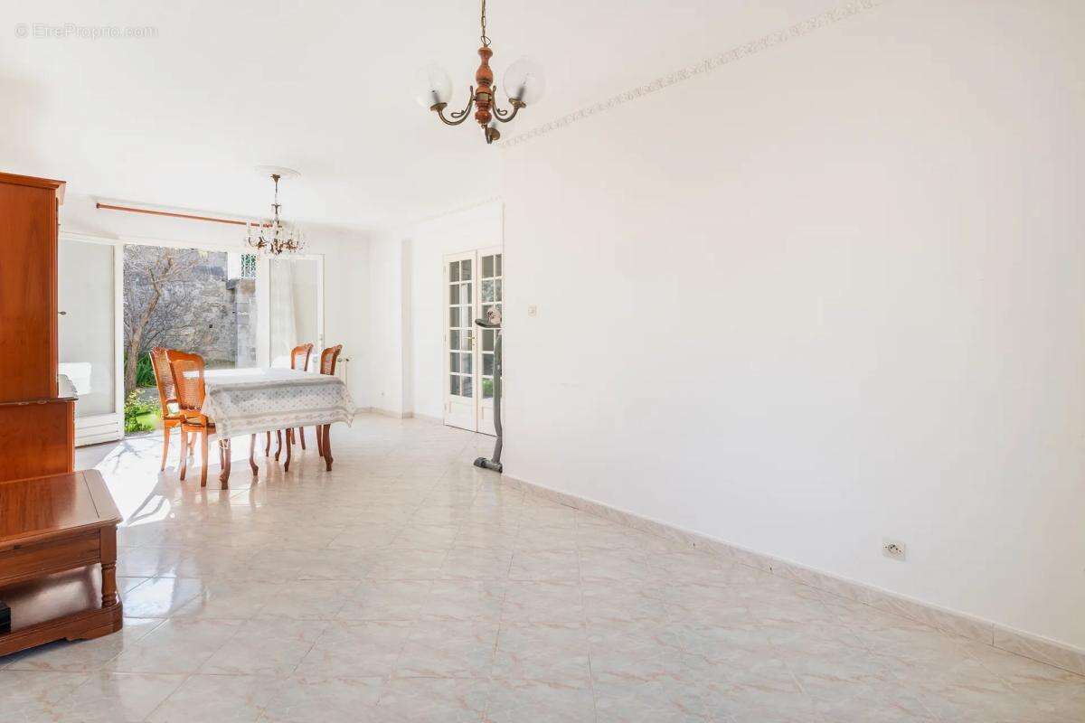 Maison à MARSEILLE-15E