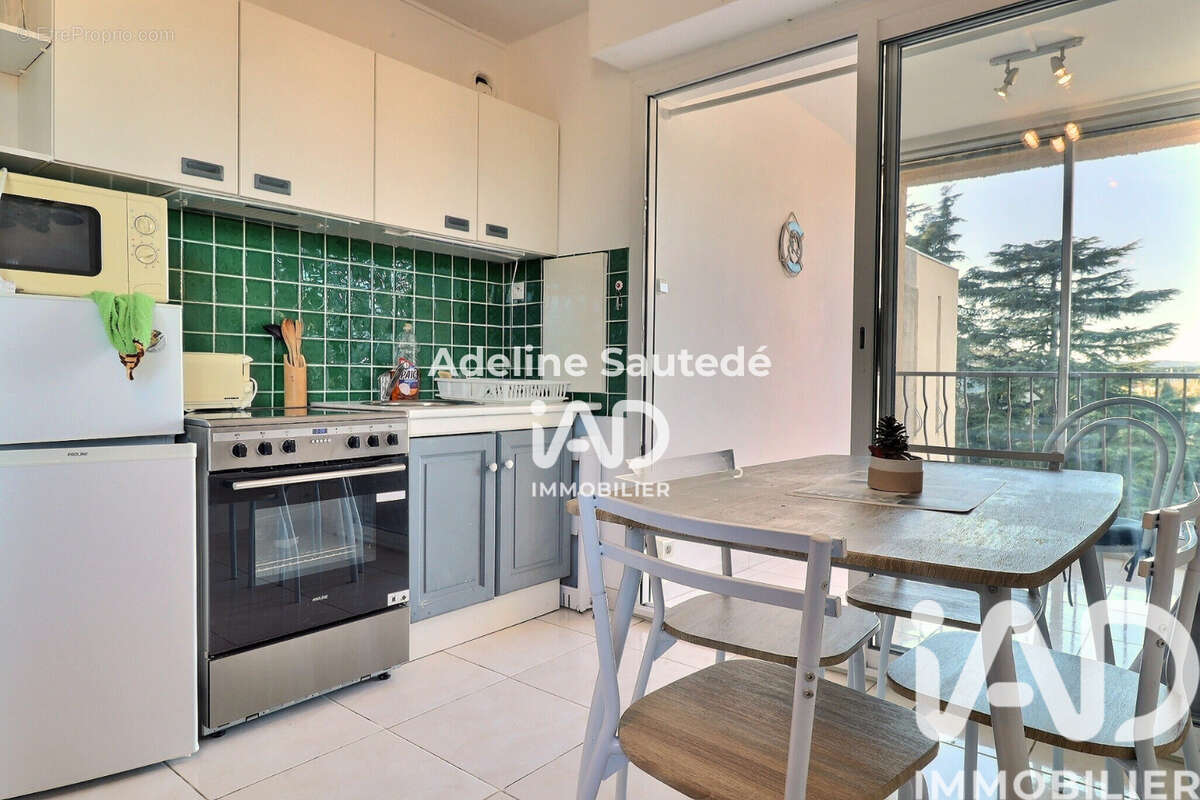 Photo 4 - Appartement à SAINT-CYR-SUR-MER