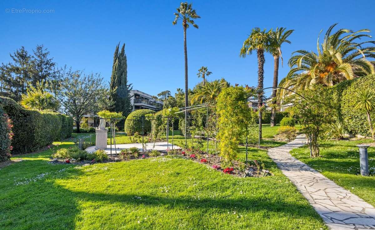 Appartement à CANNES