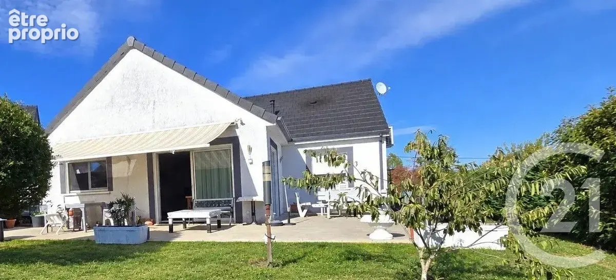 Maison à ESSERTENNE