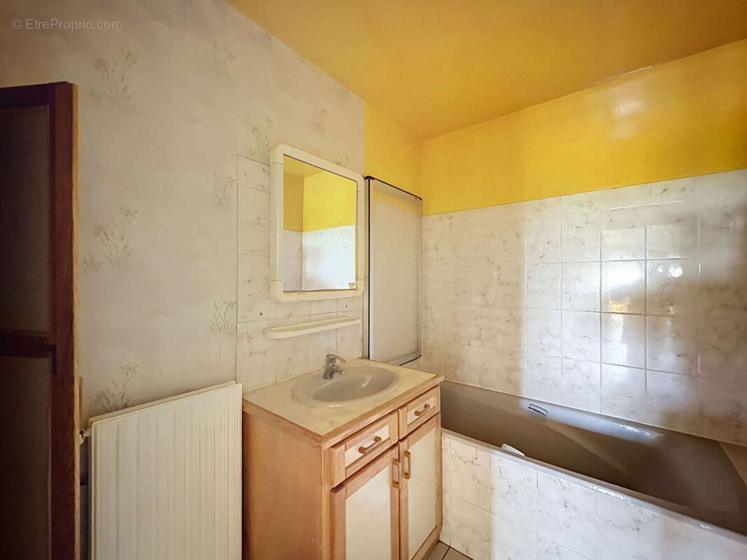 Appartement à MAUREPAS