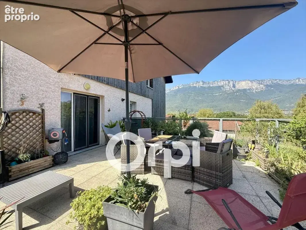 Goncelin – Charmant duplex avec grande terrasse, cave et parking couvert - photo 2