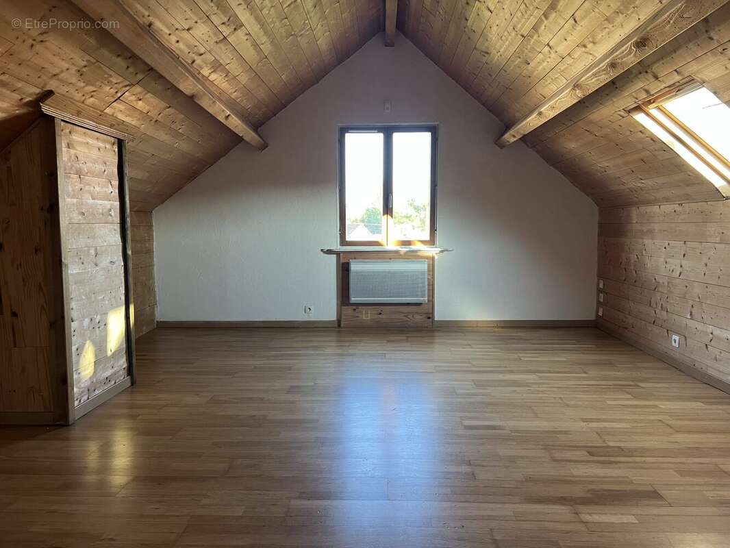 Maison à BICHANCOURT