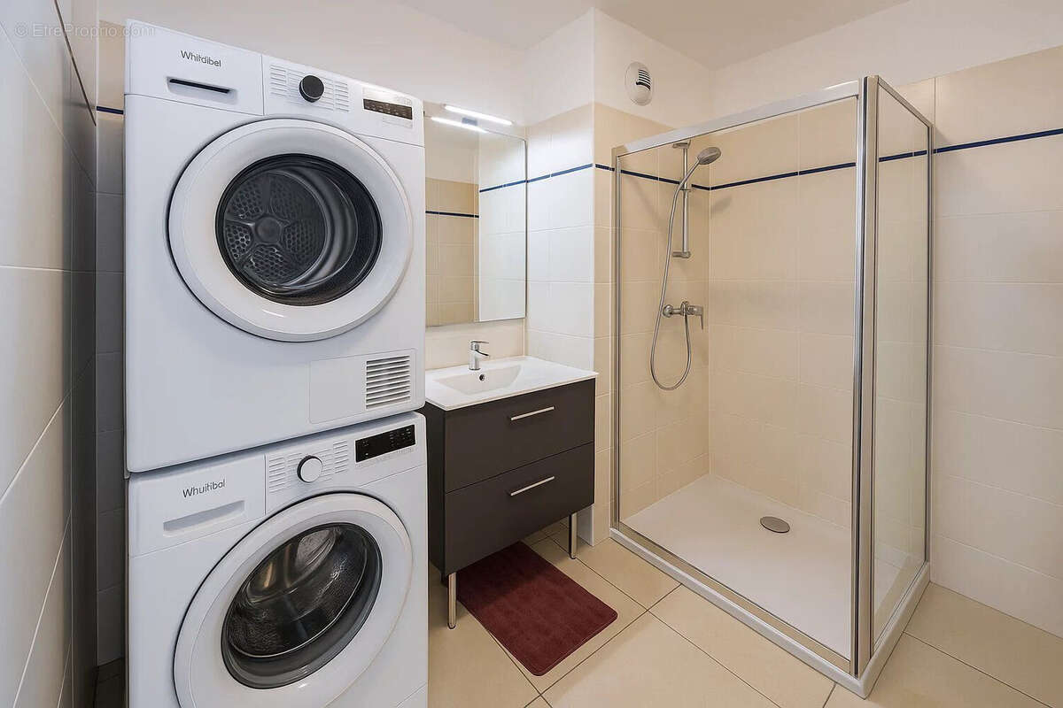 Appartement à VALBONNE