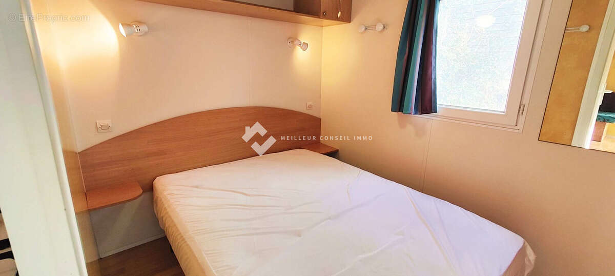 Appartement à CAUREL